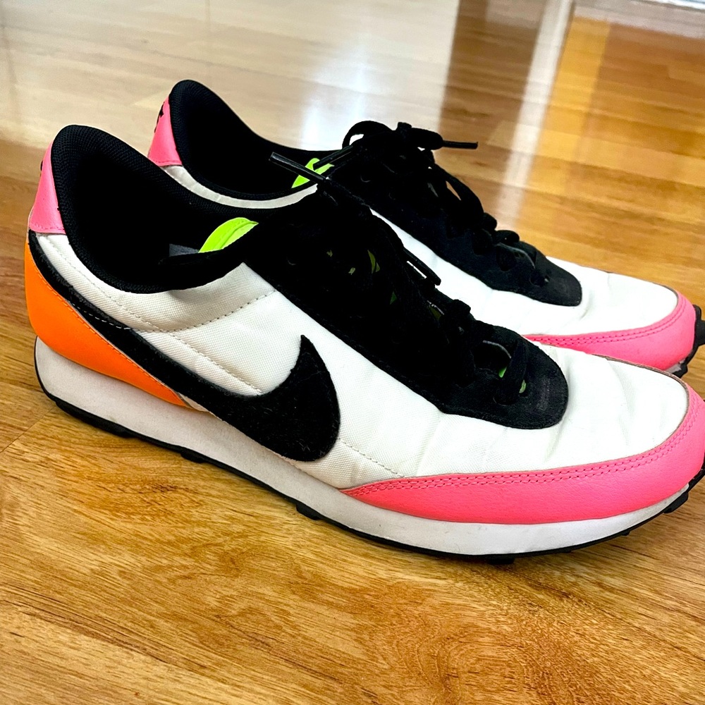 Nike Cortez Size 9.5